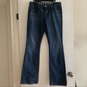 Women’s Dark Wash Jeans Size 31